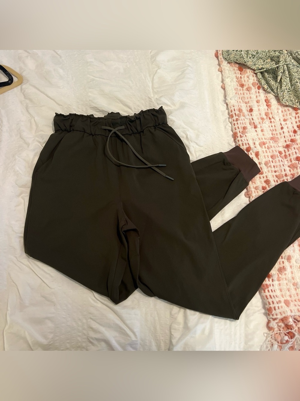 lululemon athletica Olive Drawstring High-Waist Joggers